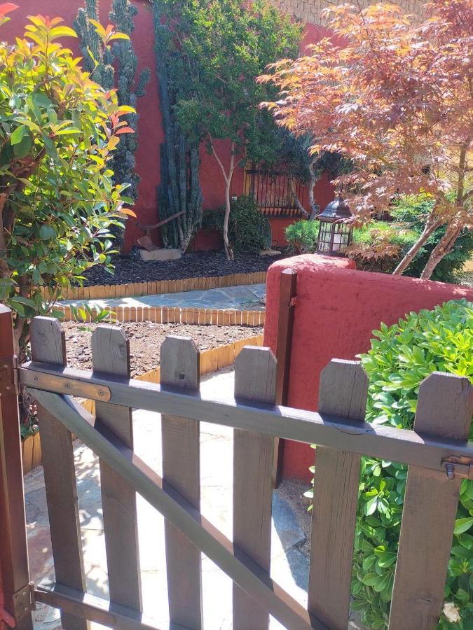 Casas de Don Pedro Casa Rural Lares מראה חיצוני תמונה